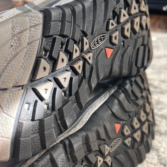 Keen Womans KeenDry Waterproof Shoes - Size 10 - Picture 6 of 8